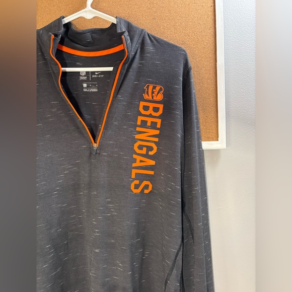 Bengals Quarter Zip - Nike Dri-Fit - Picture 3 of 6